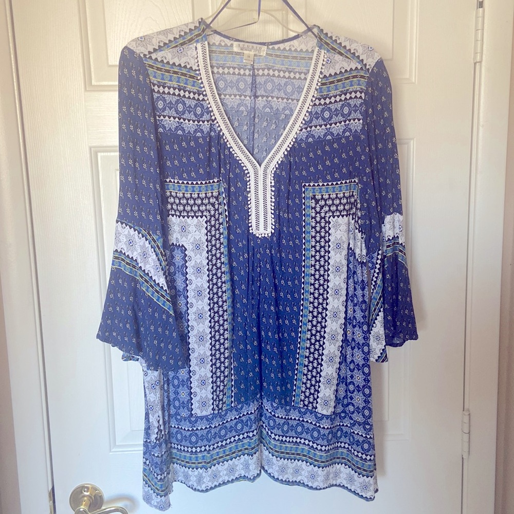 Studio Woman blouse butterfly sleeves EUC